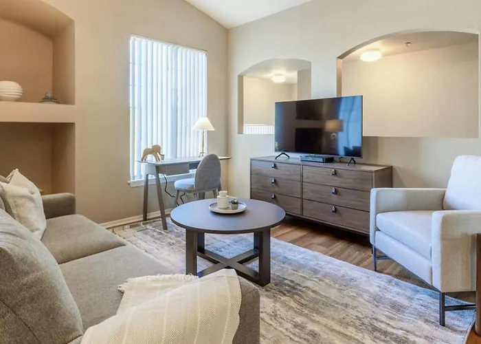 Landing Modern With Amazing Amenities Apartment *